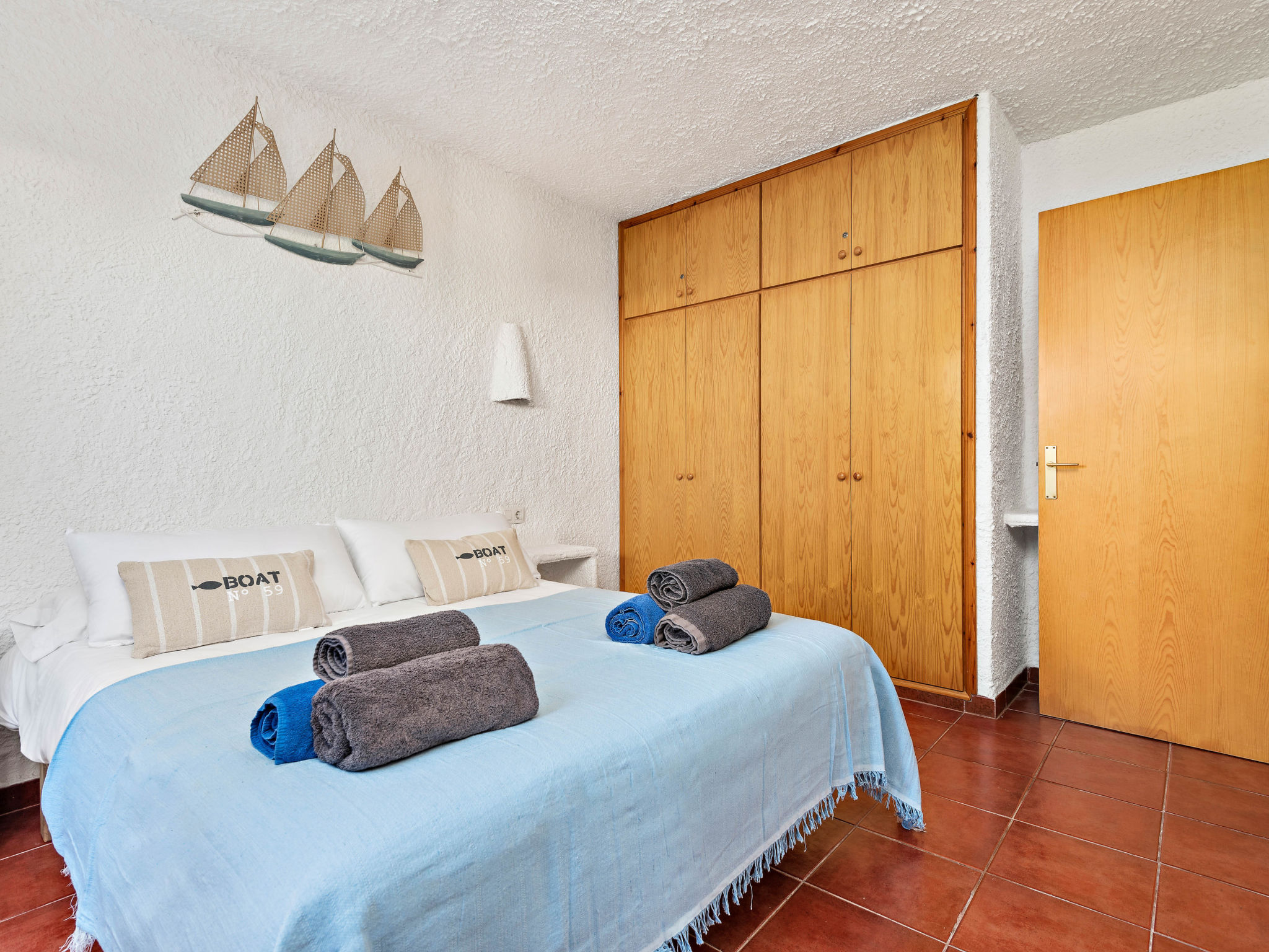 Apartamentos MONSINES 13 C - Binnen