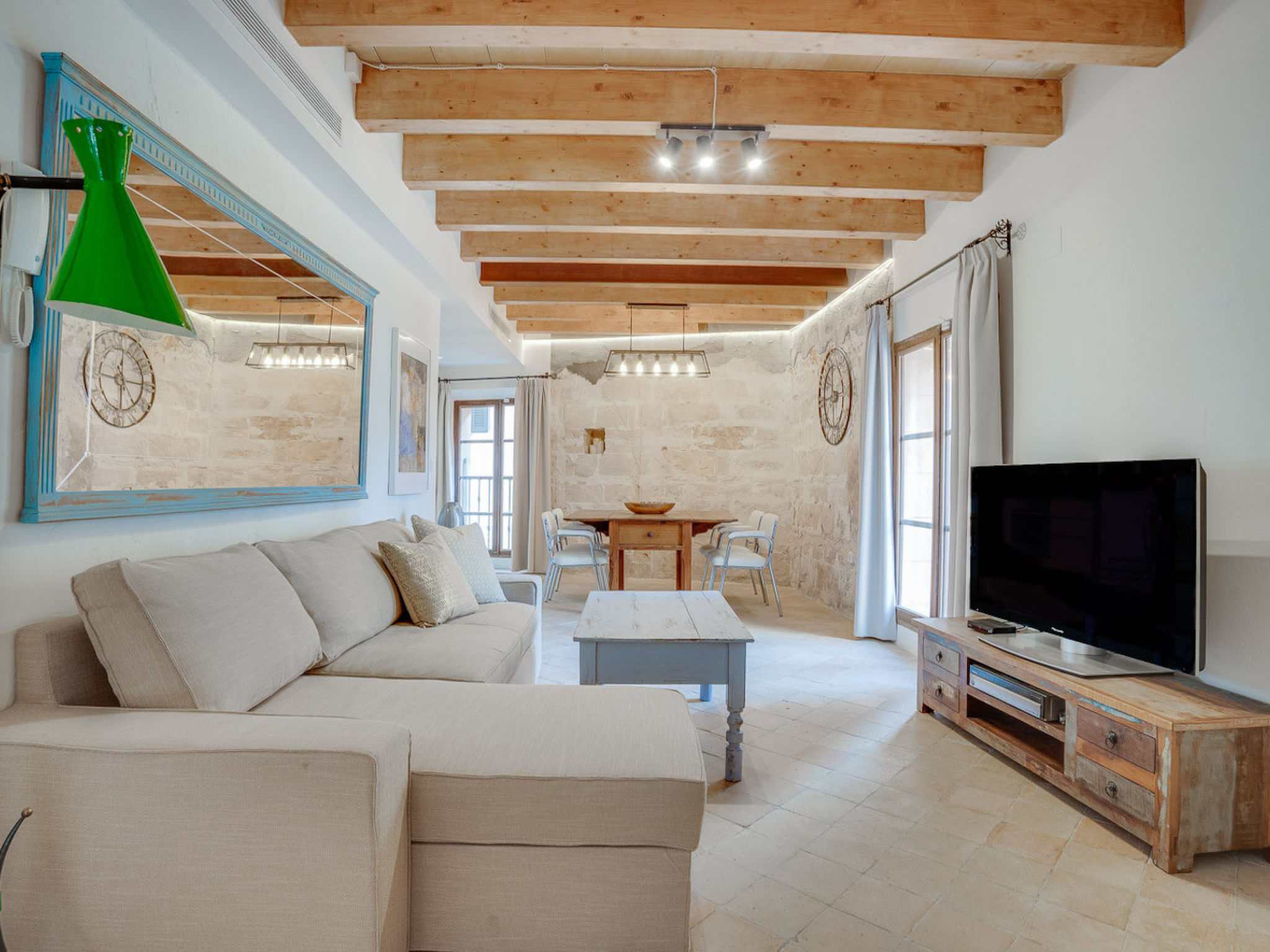 VINTAGE PALMA PALACE (SUPERIOR 4) TI/200