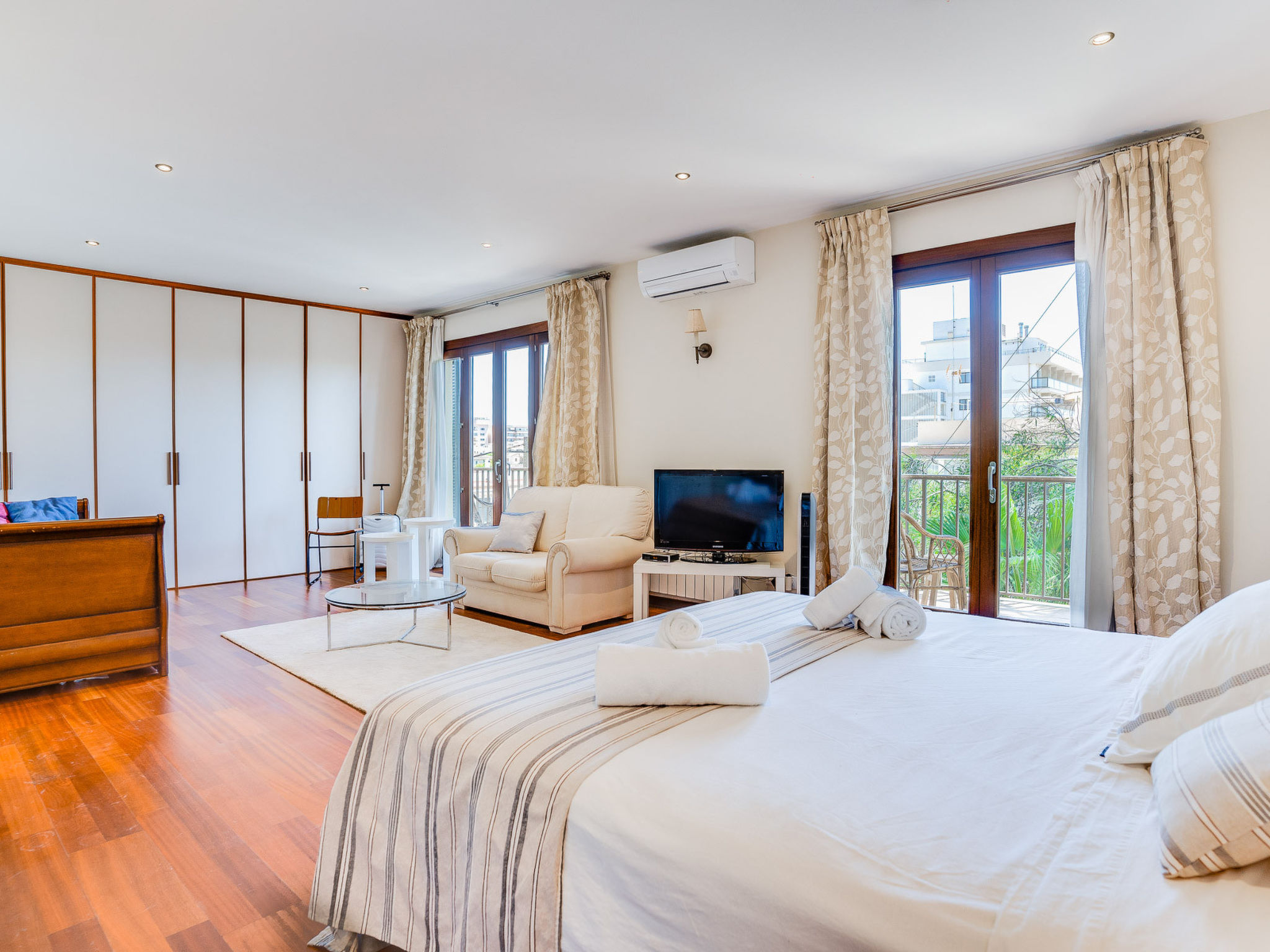 VILLA CALA ESTANCIA MERCEDES - Binnen