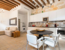 Vintage Palma Palace Classic 2: Sfeervol Appartement in Palma - thumbnail 1
