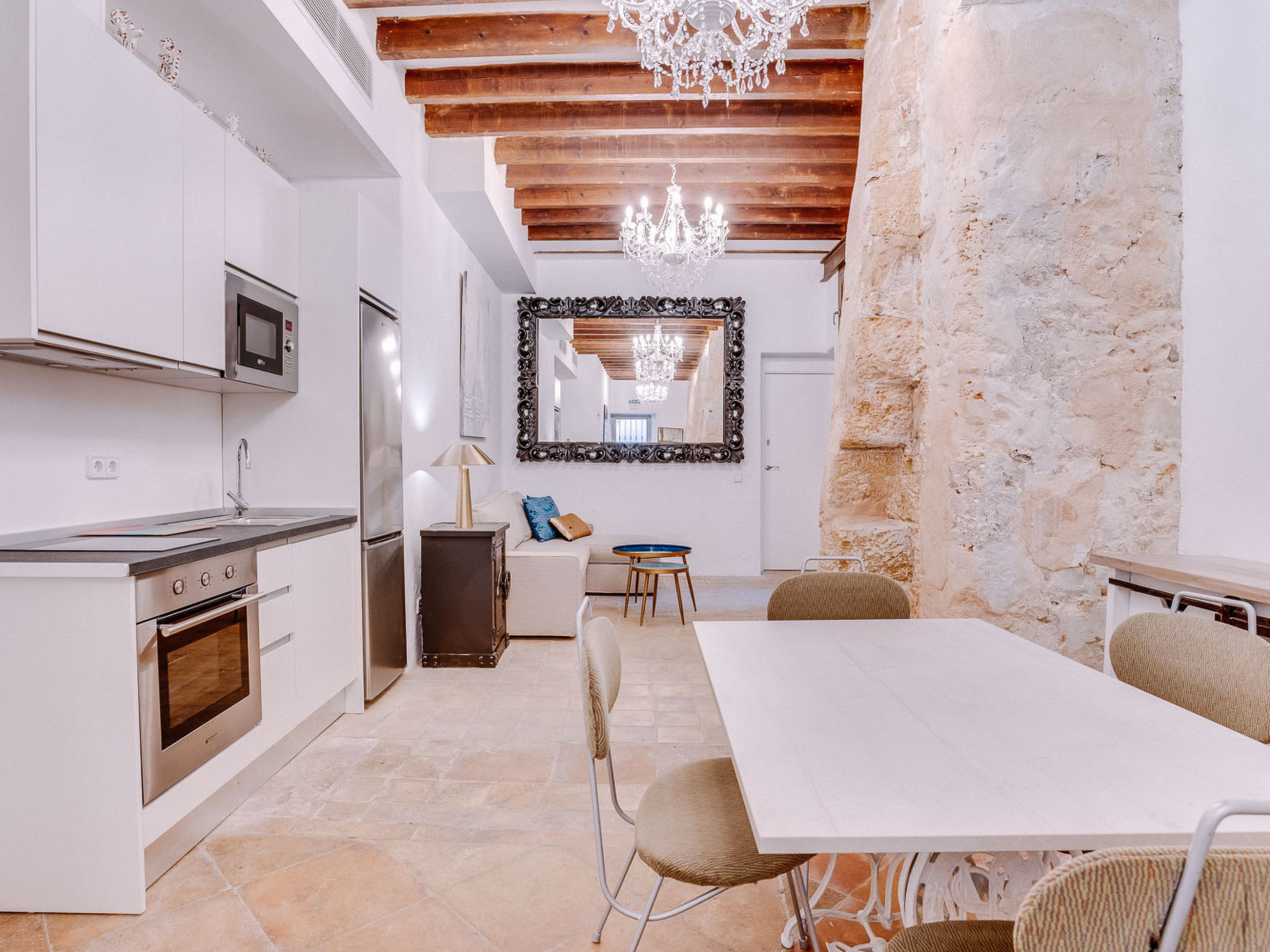 VINTAGE PALMA PALACE (INTERIOR) TI/200 - Binnen