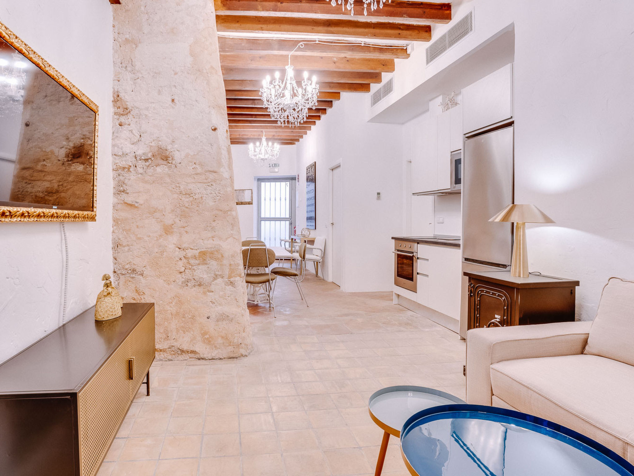 VINTAGE PALMA PALACE (INTERIOR) TI/200 - Binnen