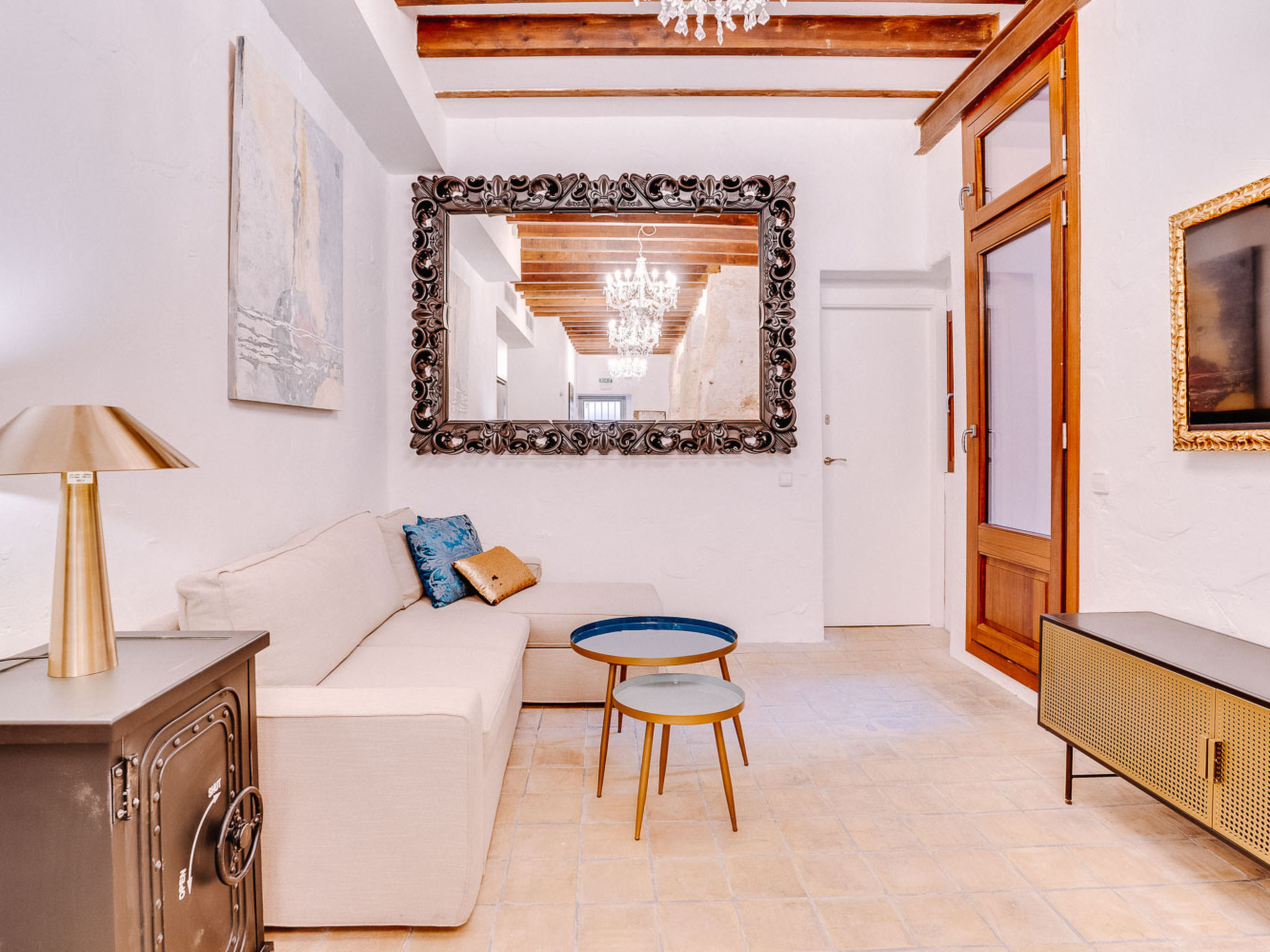 VINTAGE PALMA PALACE (INTERIOR) TI/200