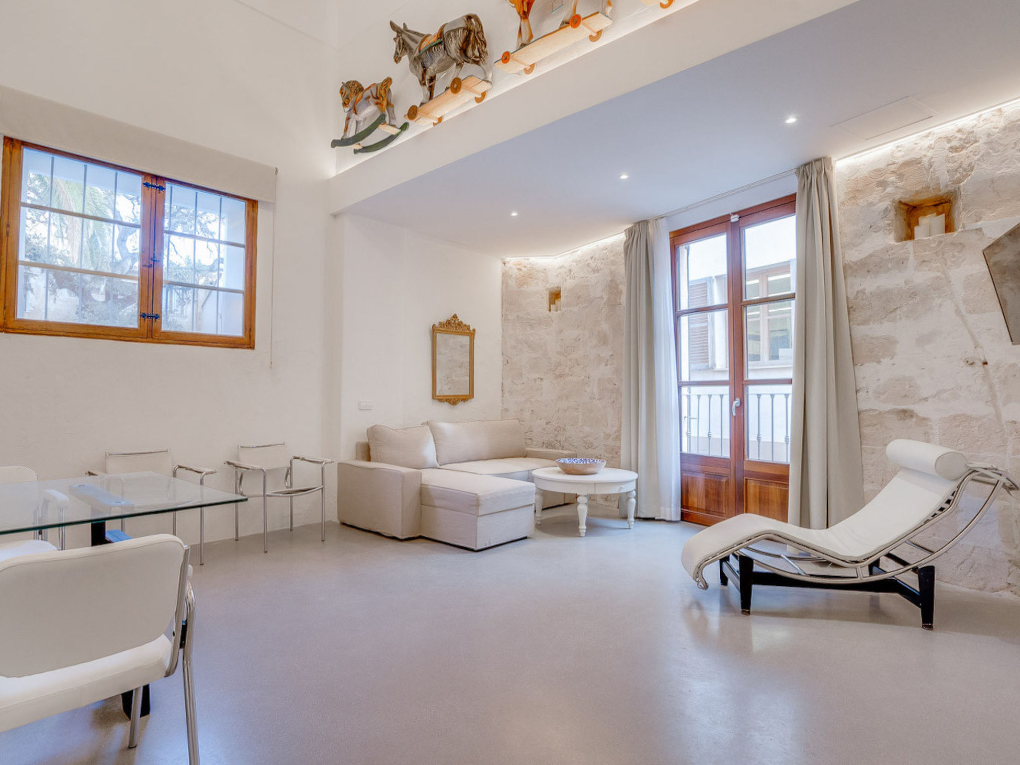 VINTAGE PALMA PALACE (GRAND DELUXE) TI/200