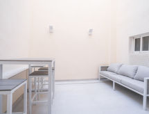 Urban Suites Gallery Palma: Stijlvol appartement voor 3 in hartje Palma - thumbnail 3