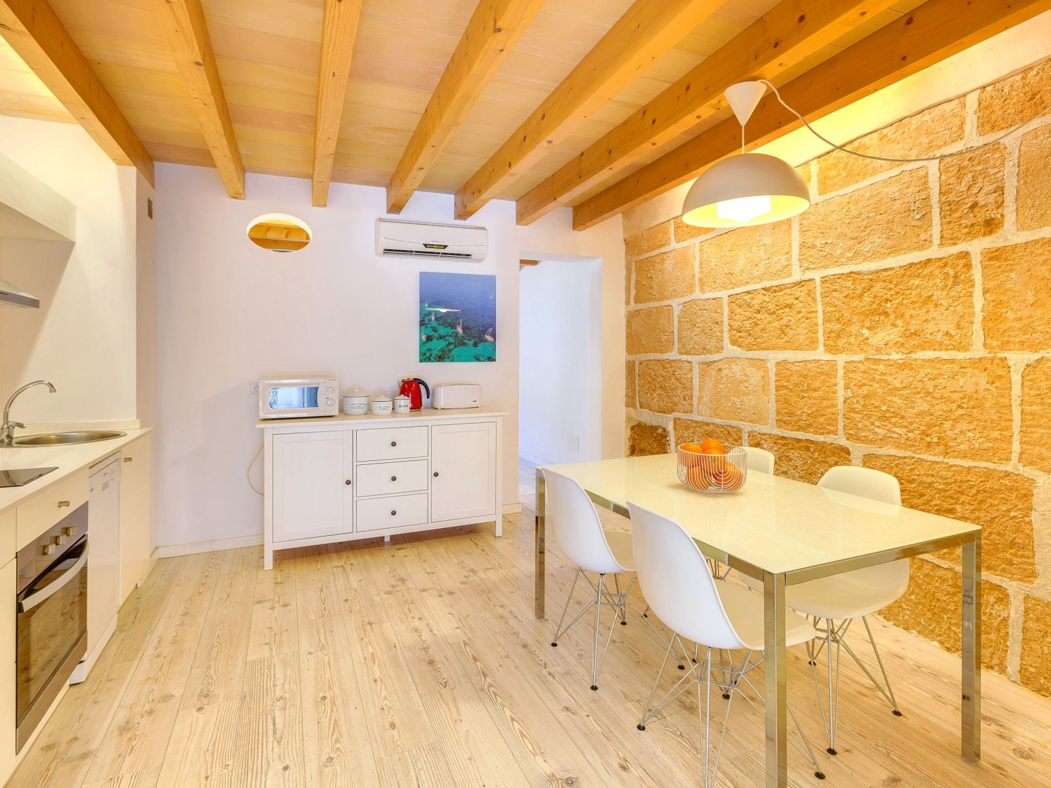 URBAN SUITES 2 PALMA STANDARD TI/75