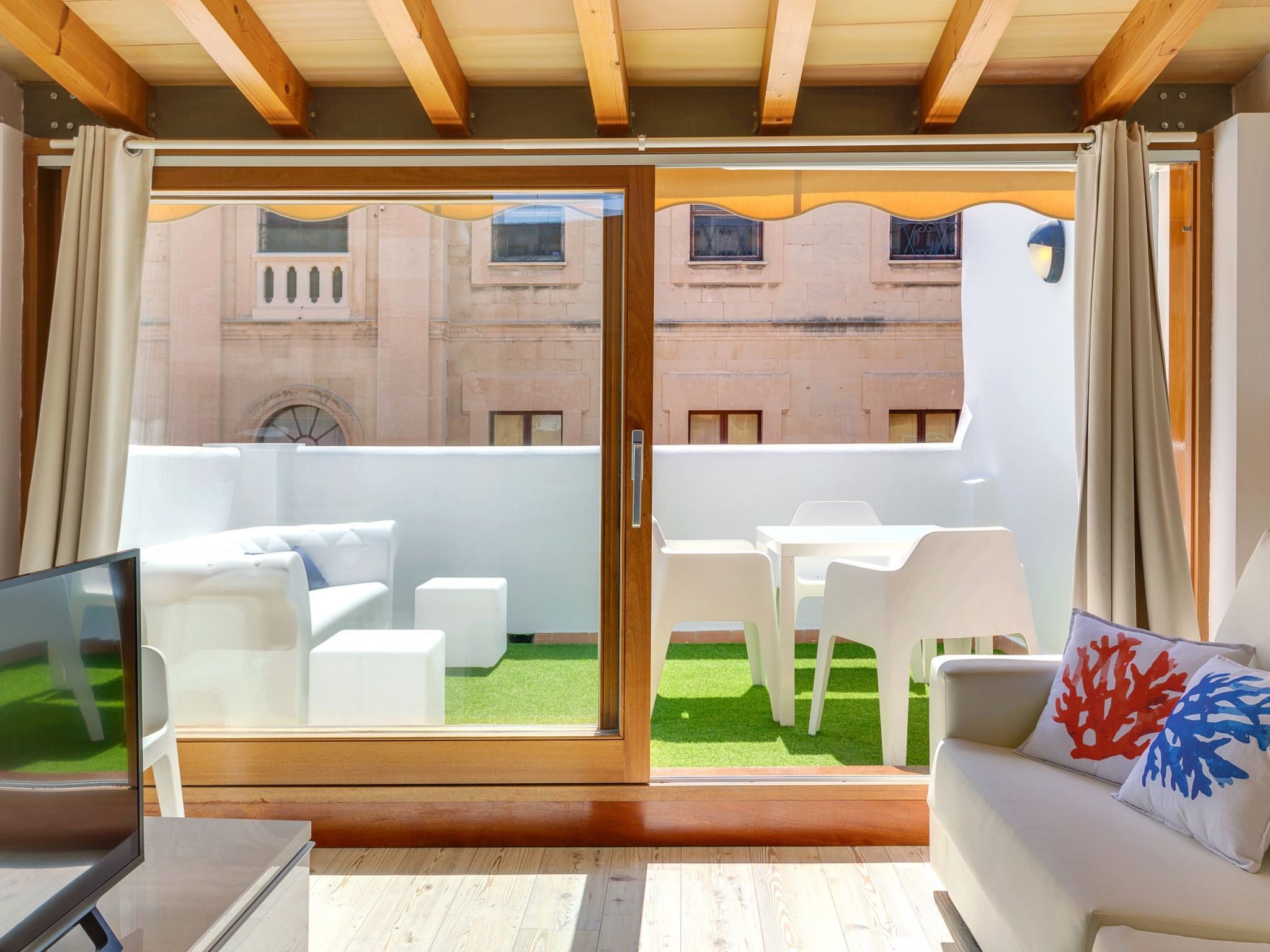 URBAN SUITES 4 PALMA PENTHOUSE TI/75