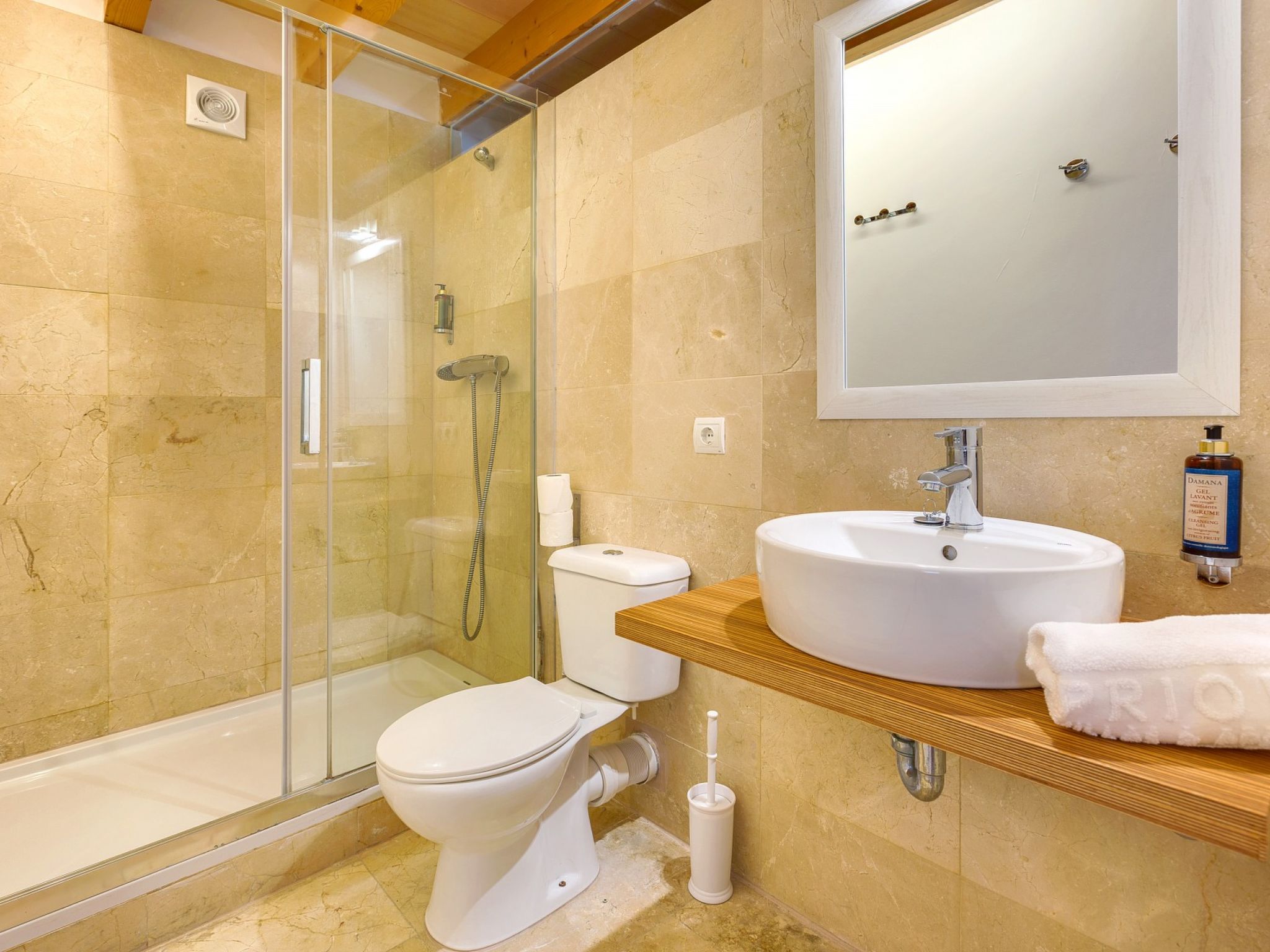 URBAN SUITES 3 PALMA STANDARD TI/75 - Binnen