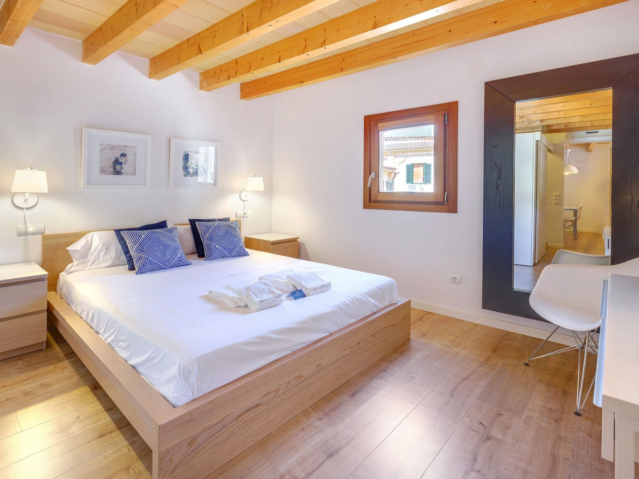 URBAN SUITES 3 PALMA STANDARD TI/75
