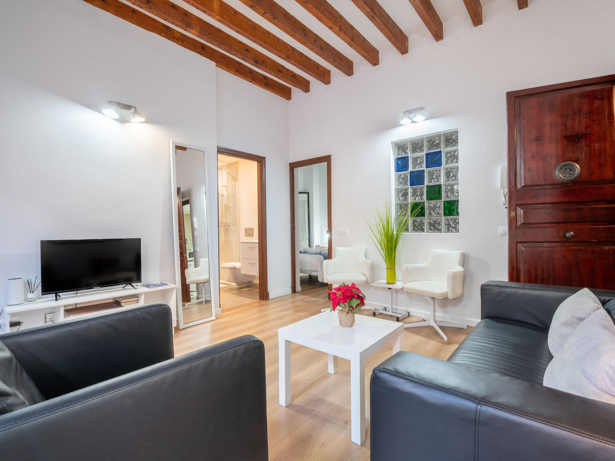 HOLIDAY PALMA APARTMENT 2 - Binnen