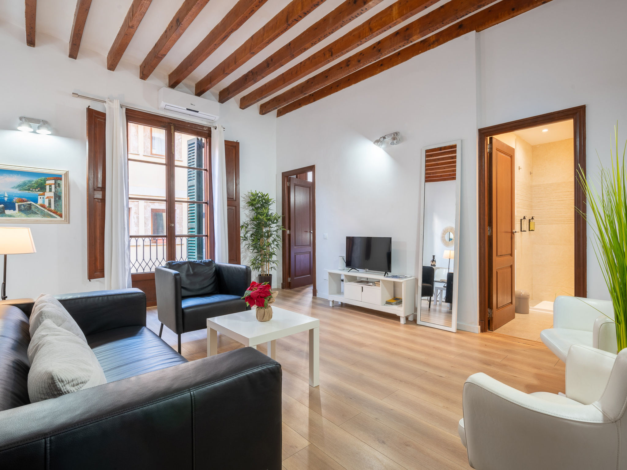 HOLIDAY PALMA APARTMENT 2 - Binnen