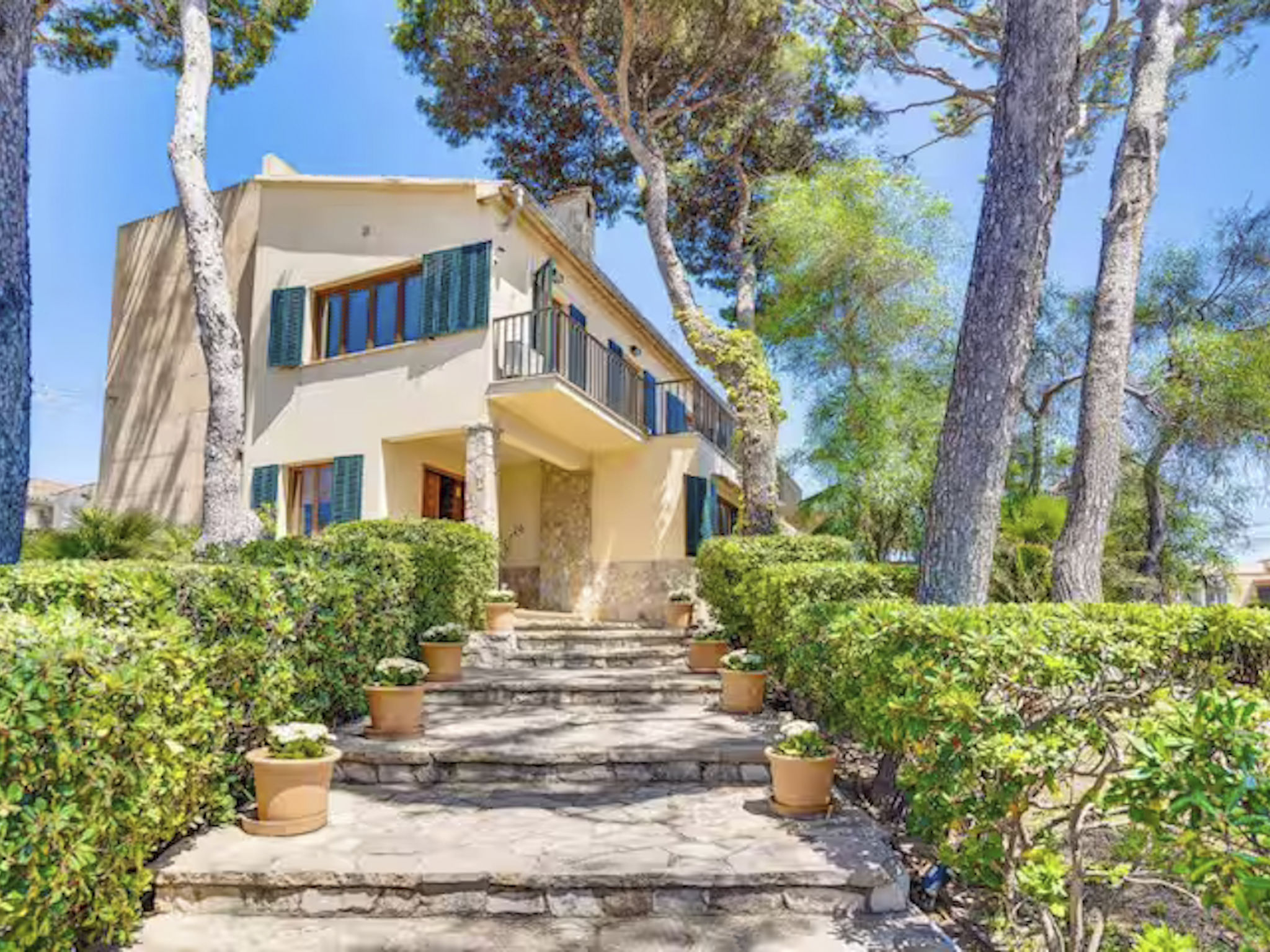 Villa mit Pool in Cala Estancia, nahe Palma-Binnen