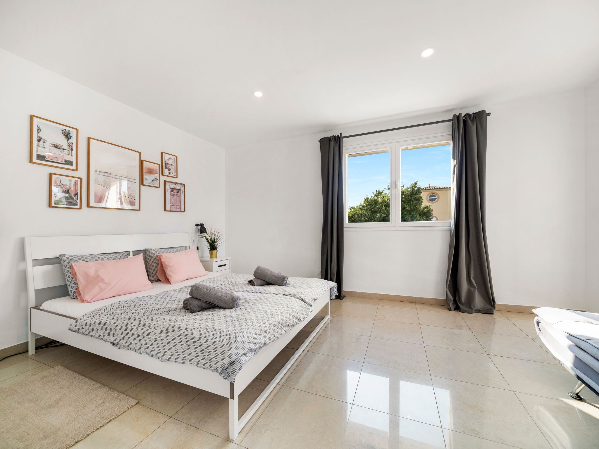 Villa SOL FELOSTAL, 130m zum Strand, nahe Airport und Palma Zentrum-Image-tags.info