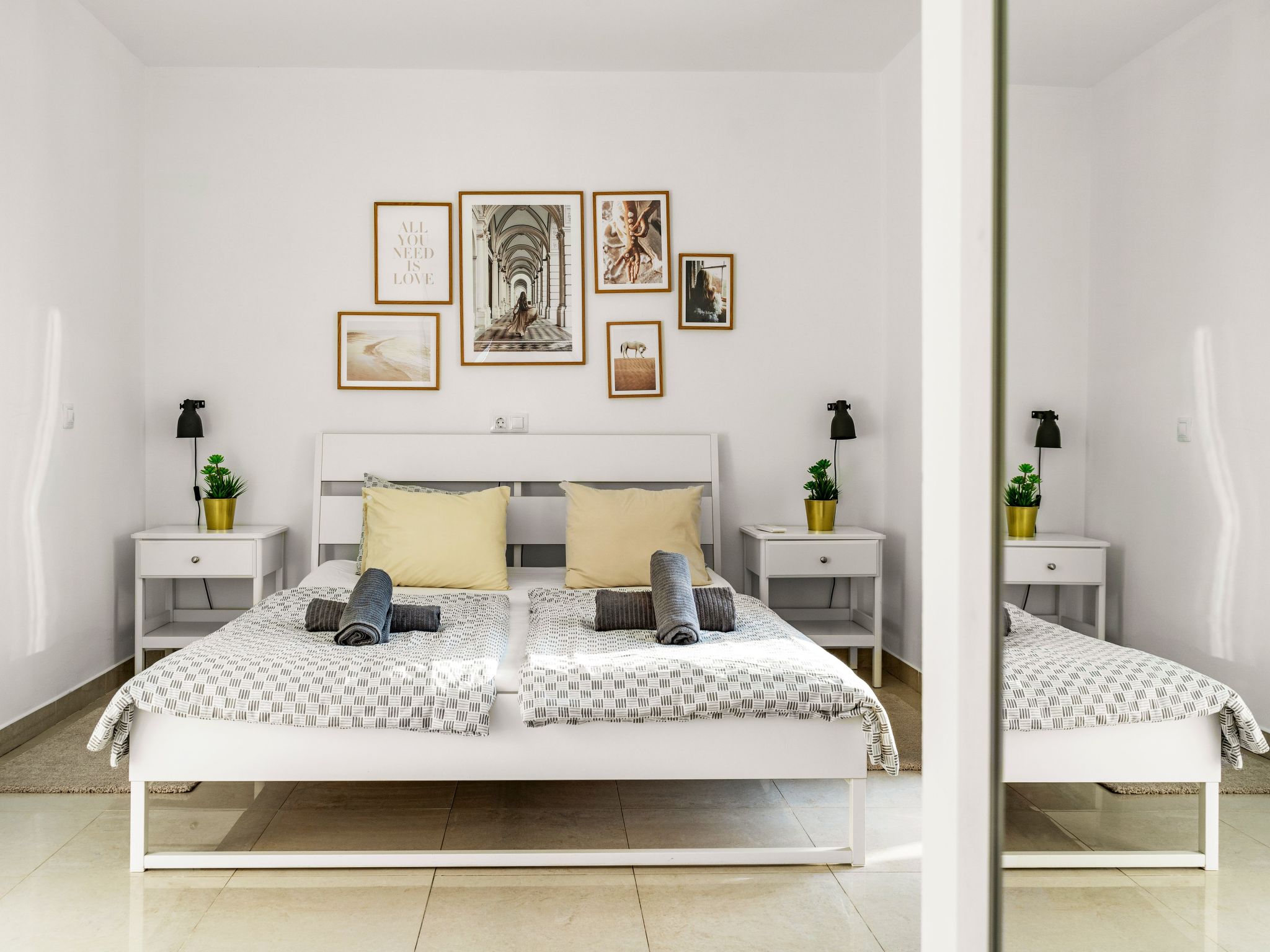 Villa SOL FELOSTAL, 130m zum Strand, nahe Airport und Palma Zentrum-Image-tags.info