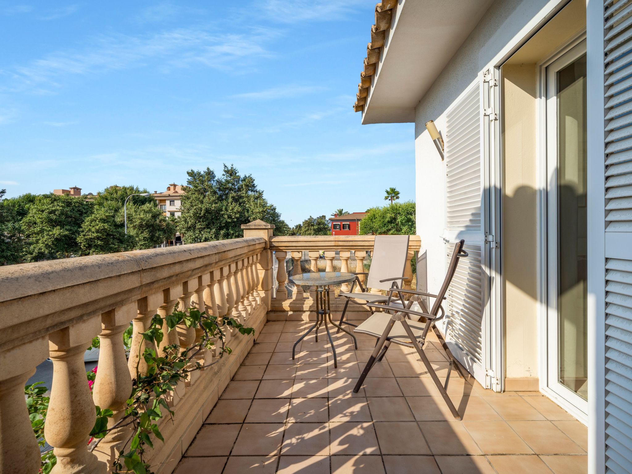 Villa SOL FELOSTAL, 130m zum Strand, nahe Airport und Palma Zentrum-Image-tags.info