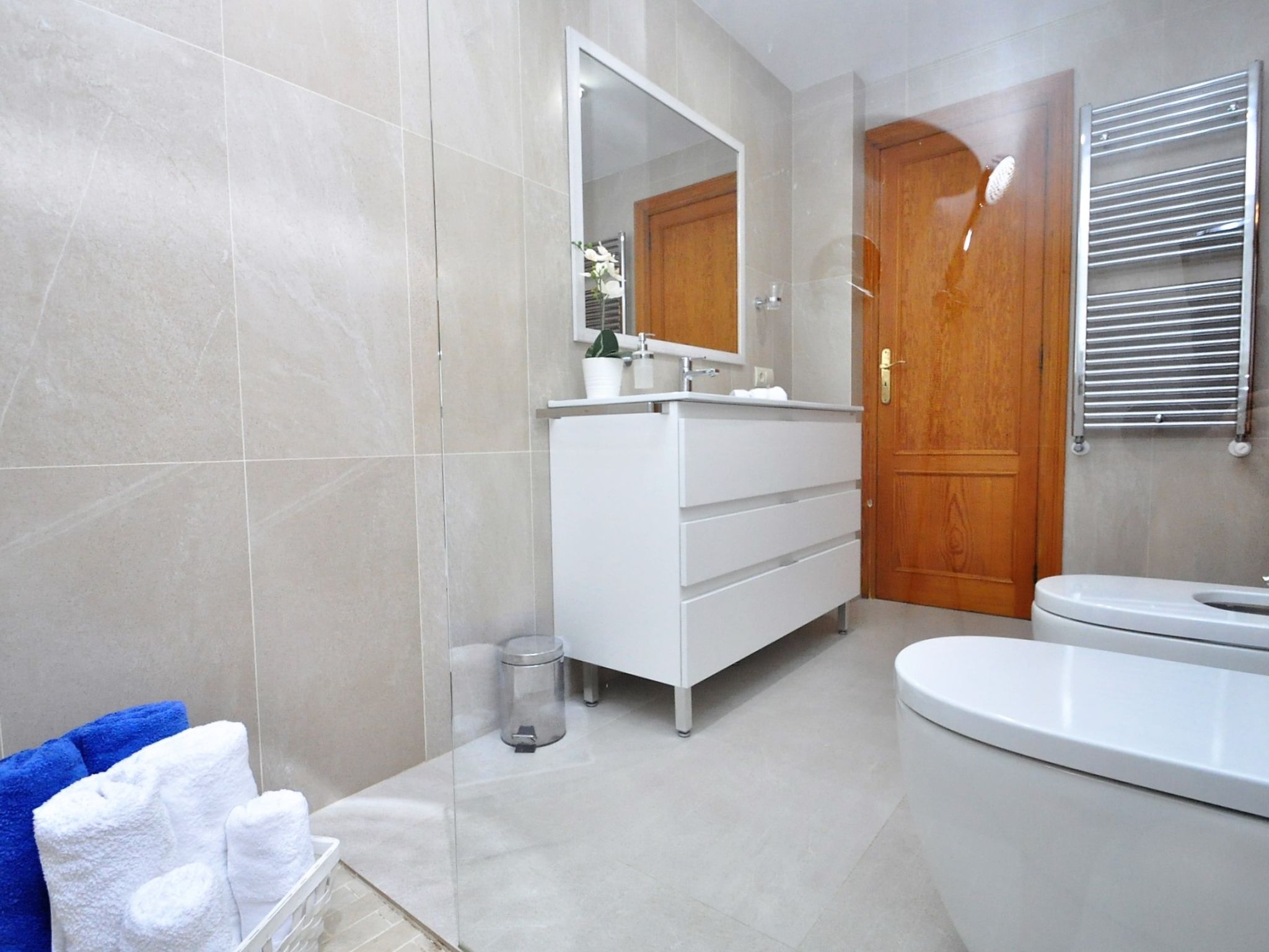 Photo of Villa PEP POMAR para 6 personas a sólo 8 kilómet