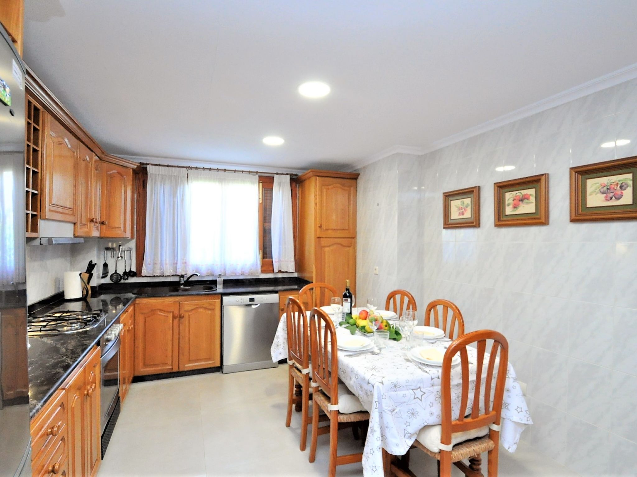 Photo of Villa PEP POMAR para 6 personas a sólo 8 kilómet