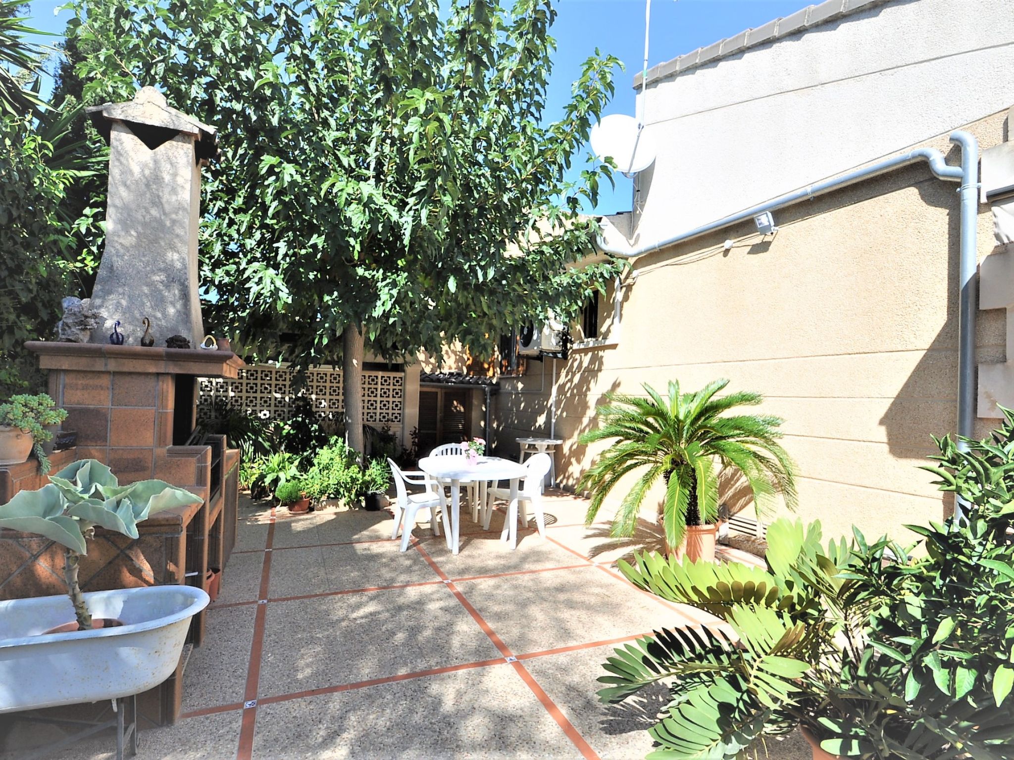 Photo of Villa PEP POMAR para 6 personas a sólo 8 kilómet