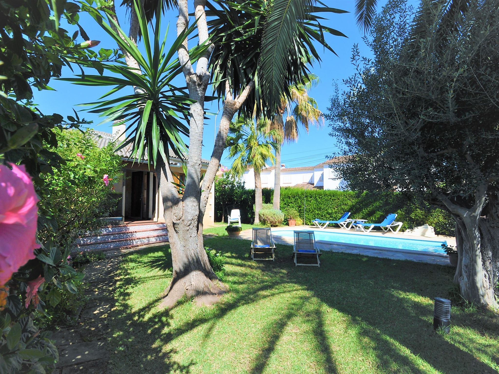 Photo of Villa PEP POMAR para 6 personas a sólo 8 kilómet