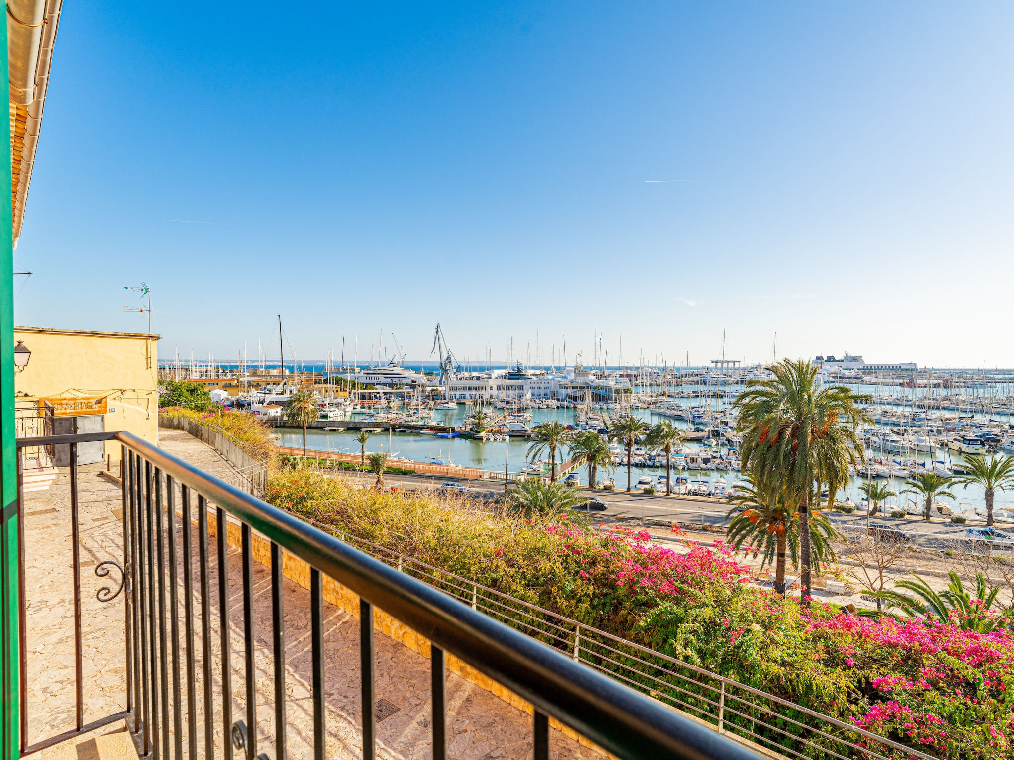 CASA LEA - TERRER 6 - Buiten