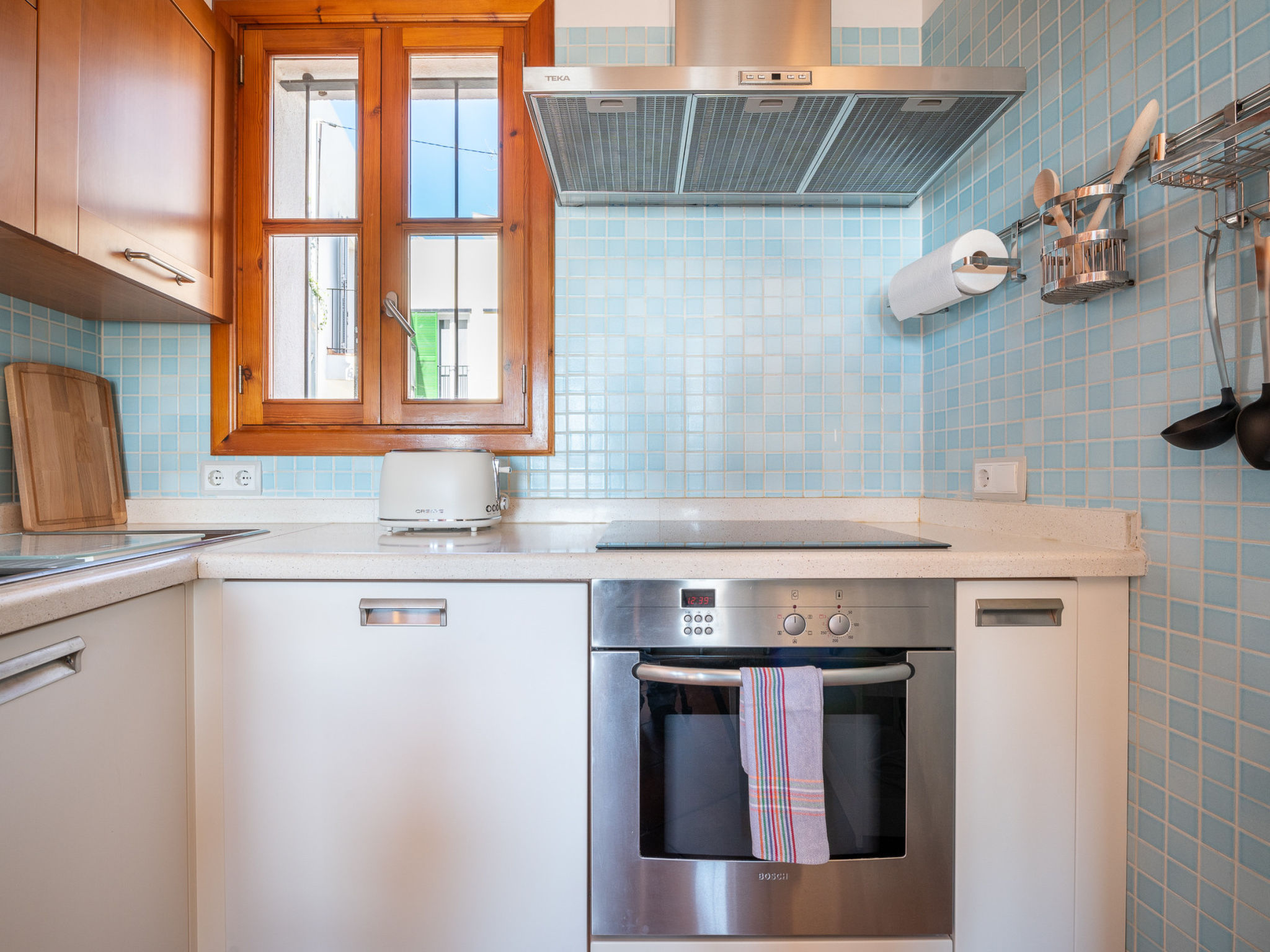 MOLI 37 HOUSE - PORT VIEW TERRACE - Binnen