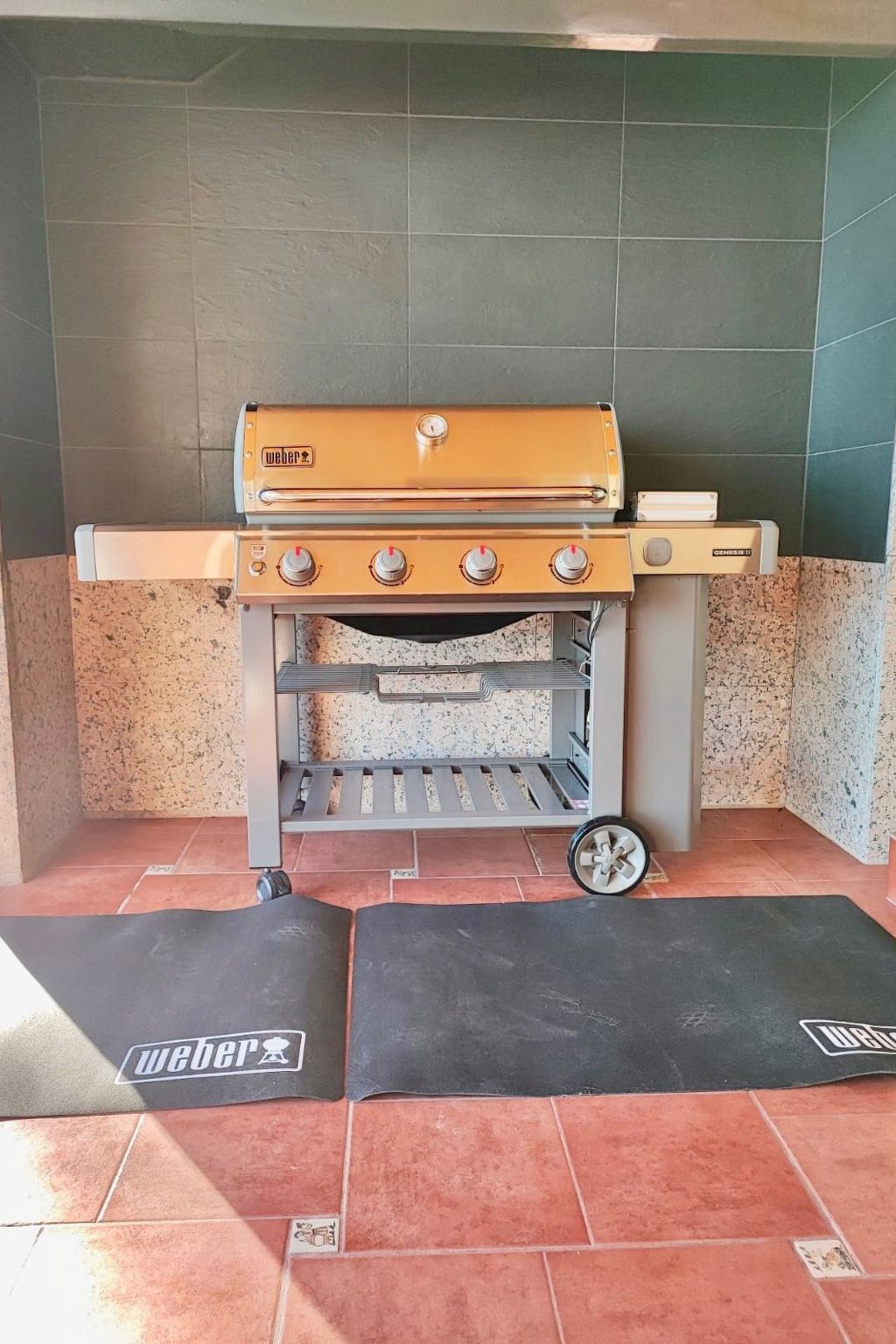 Spektakuläre Villa am Meer-Binnen