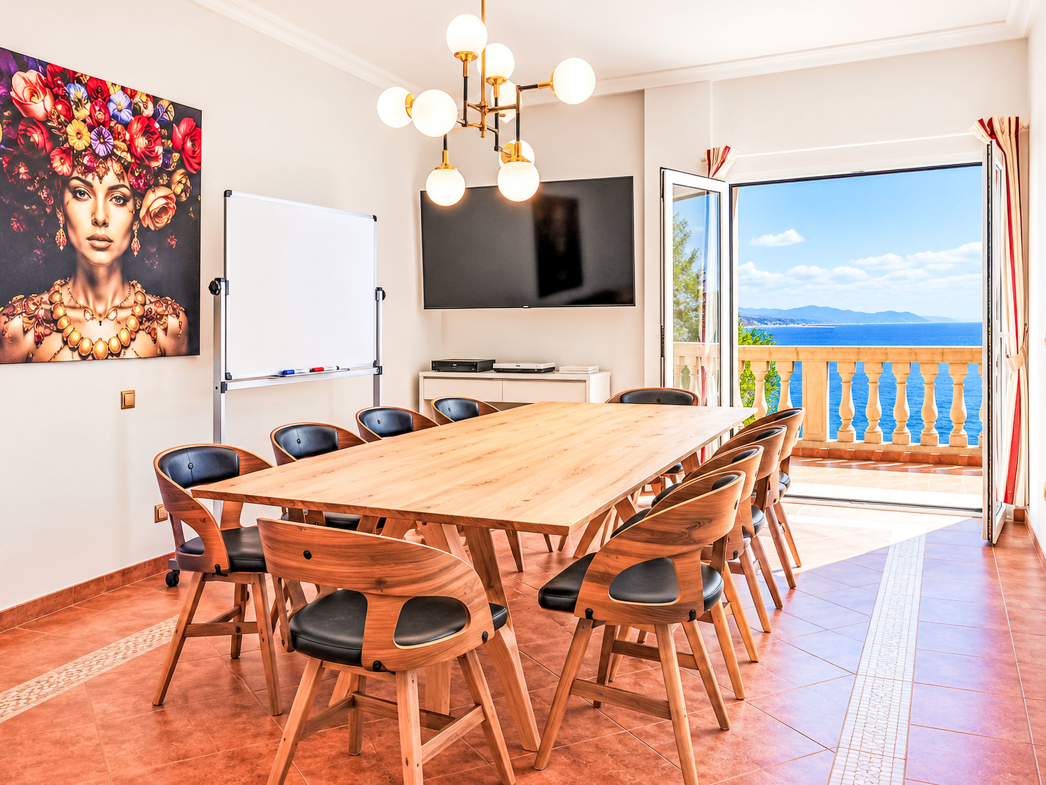 Spektakuläre Villa am Meer - Drinnen