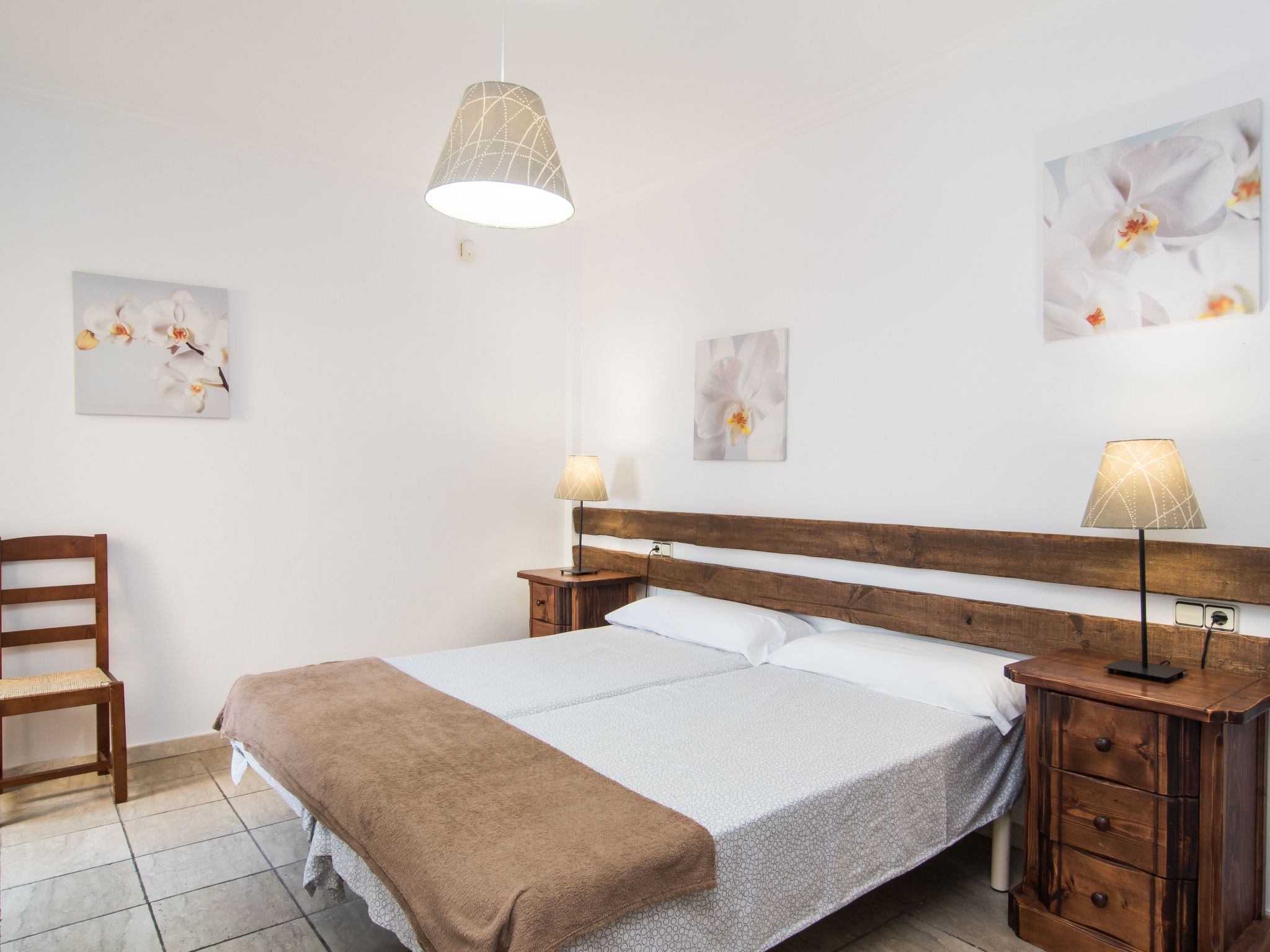 "Sa Mola" mit Terrasse-Drinnen