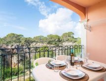 Observer's Retreat in Cala Pi: Zeezicht, Airco & Smart TV op 250m van het Strand - thumbnail 4