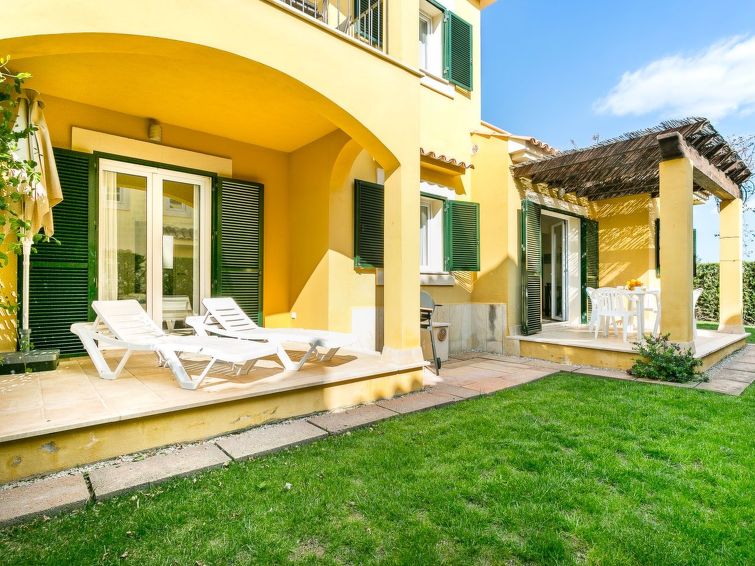 4-persoons appartement in Cala Pi met zwembad in Cala Pi
