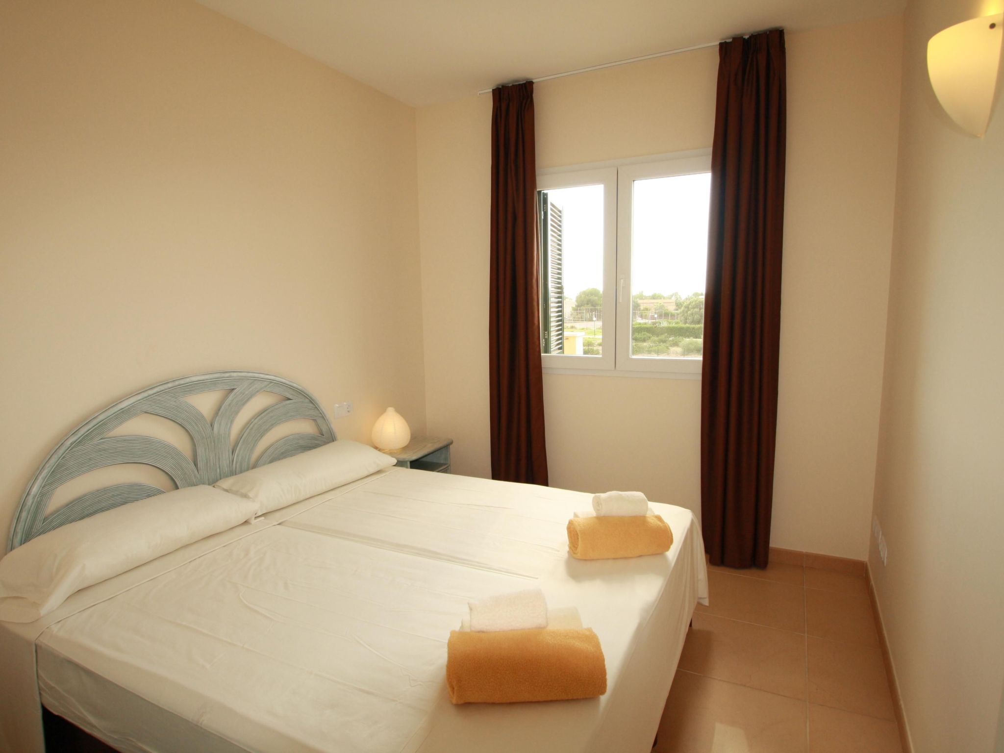 Mediterranes Ferienhaus mit privatem Garten-Drinnen