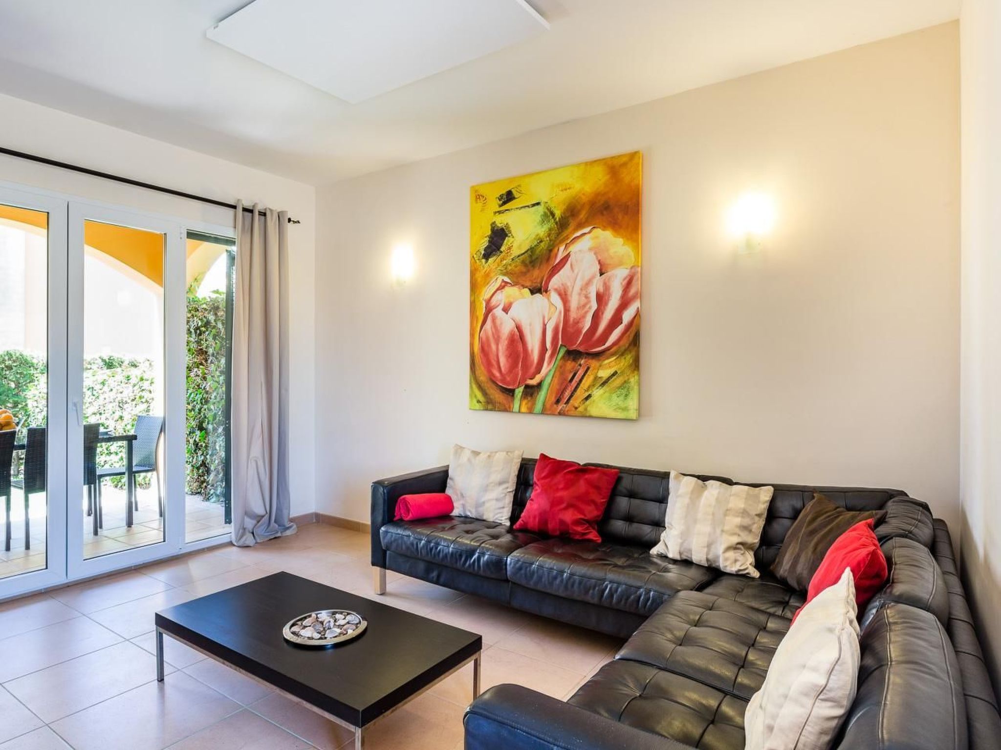 Strandnahes Ferienhaus mit Terrasse-Binnen