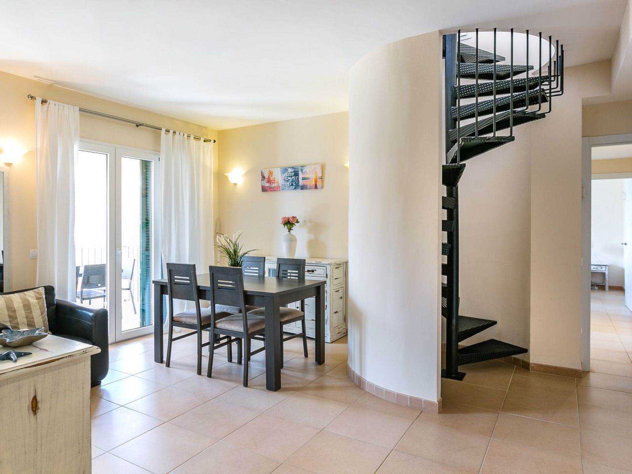 Wohnung mit gemeinsamem Pool, Grill und Meerblick-Binnen