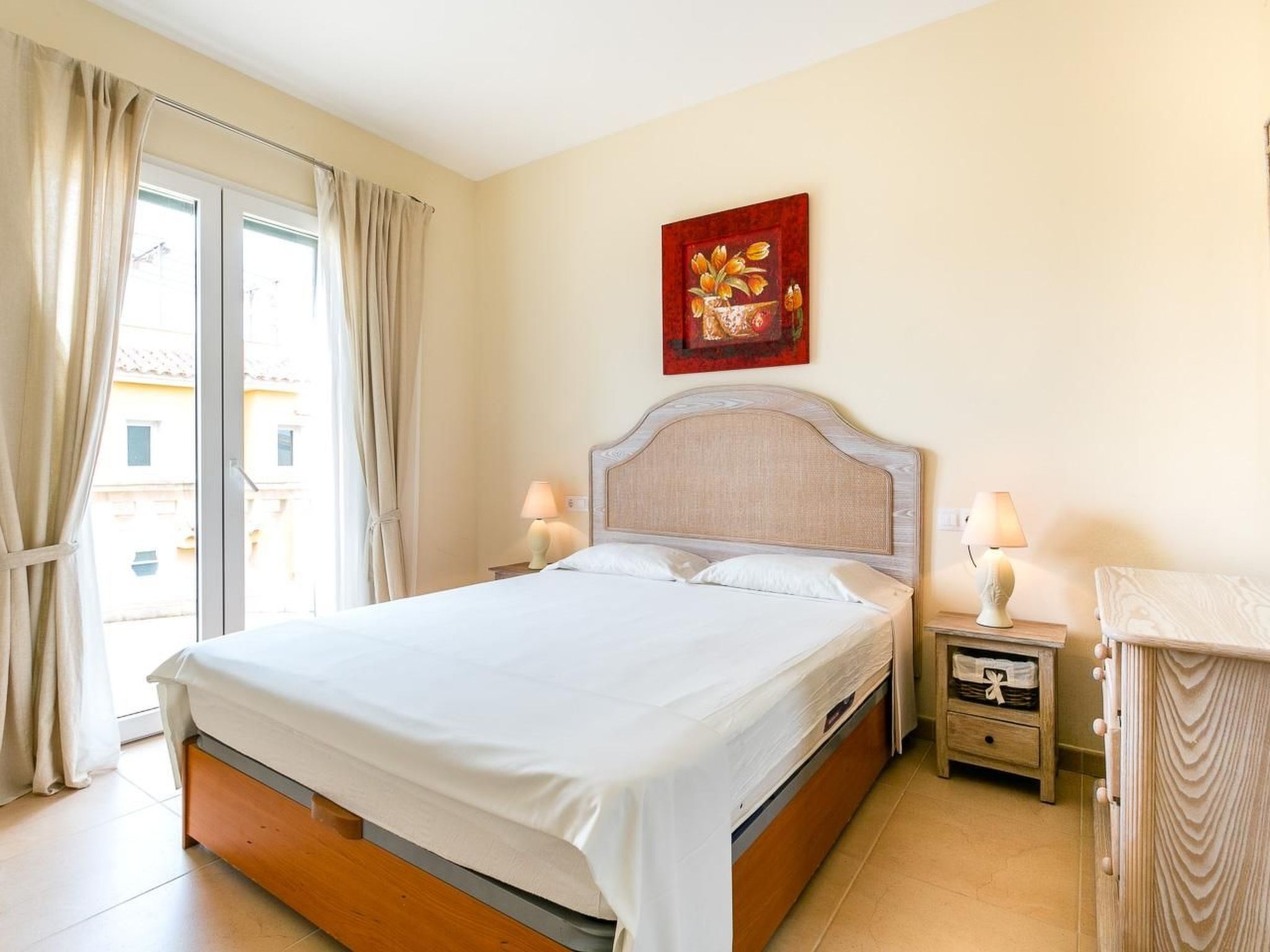 Schönes Ferienhaus in Urbanització El Paraíso-Binnen