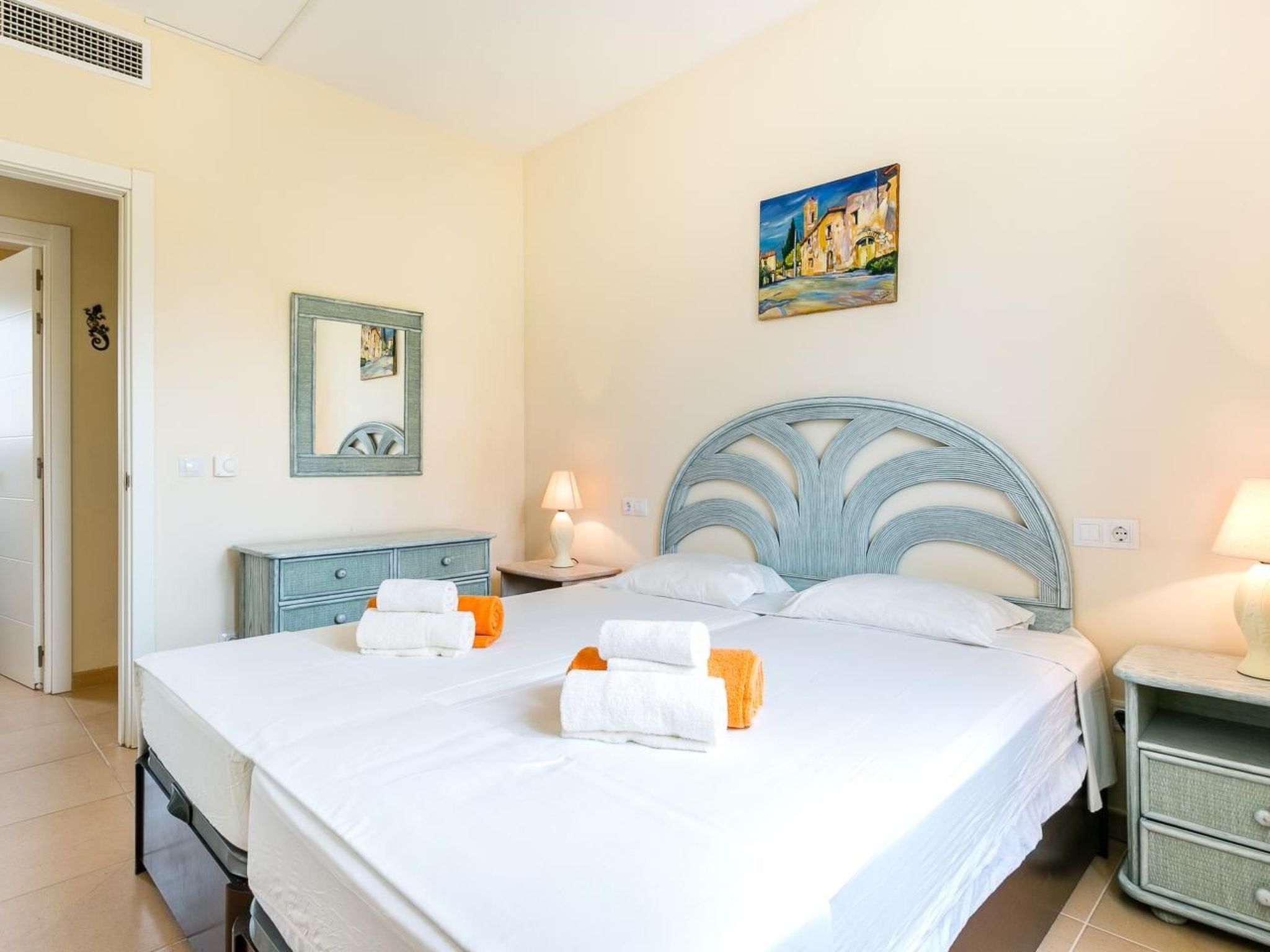 Schönes Ferienhaus in Urbanització El Paraíso-Image-tags.info