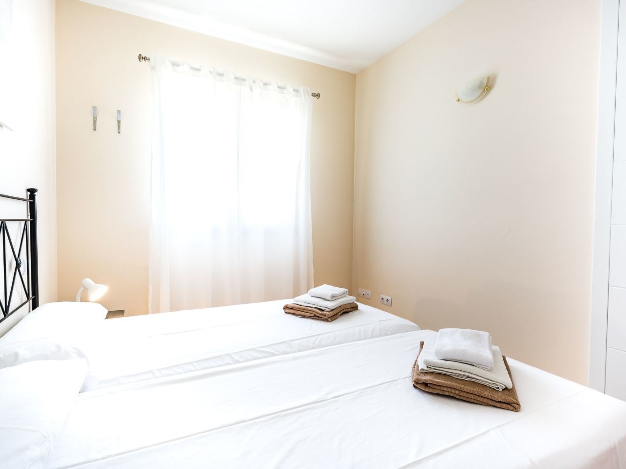 Gemütliche Ferienwohnung mit Gemeinschaftspool-Drinnen