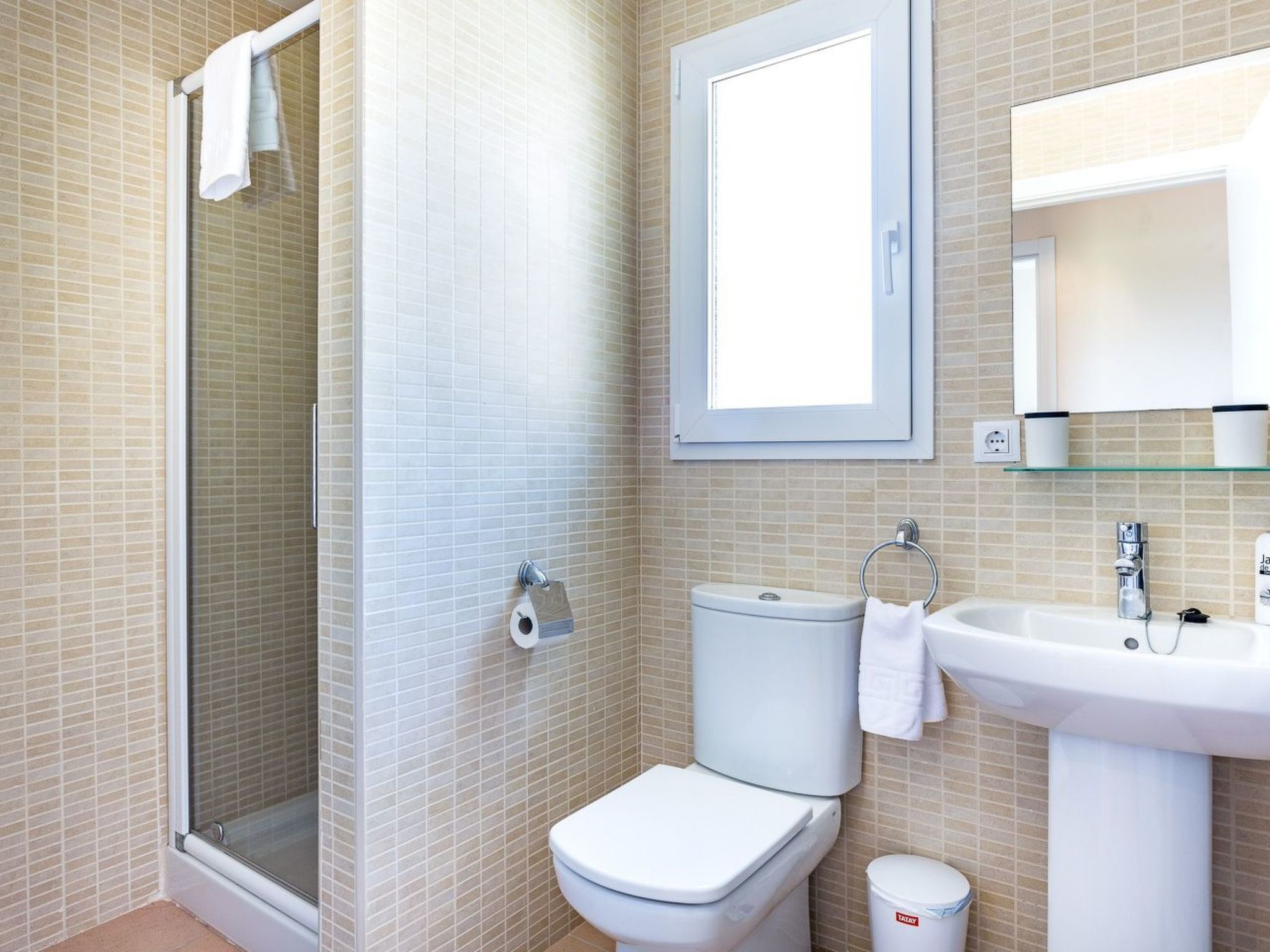 Gemütliche Ferienwohnung mit Gemeinschaftspool