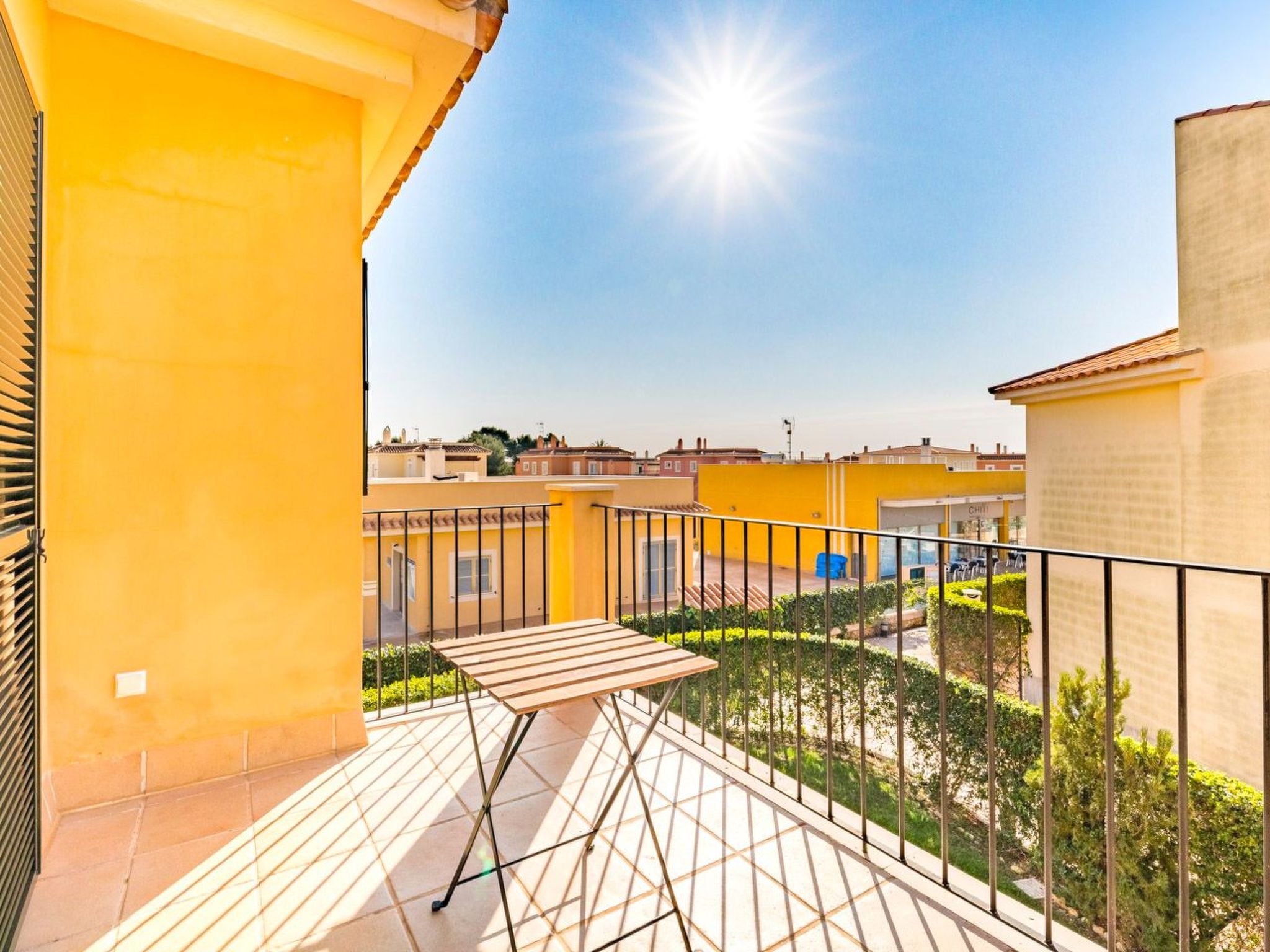 Strandnahes Ferienhaus mit schönem Garten-Image-tags.info
