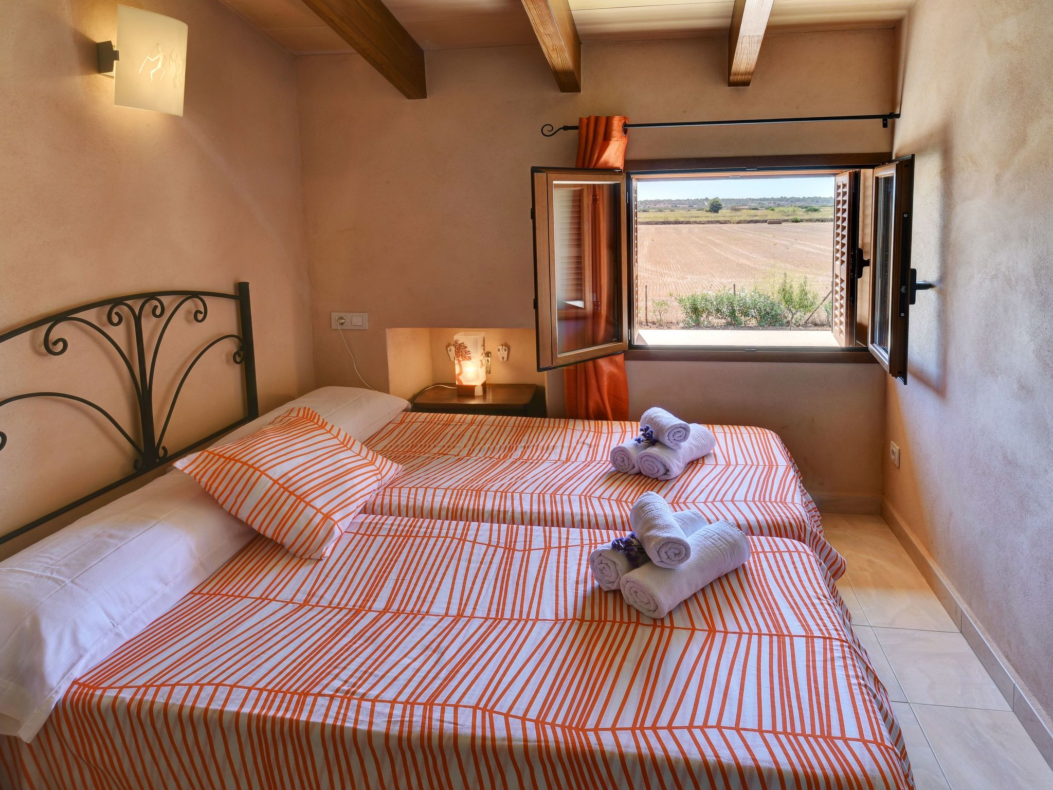 Barralina-Image-tags.info