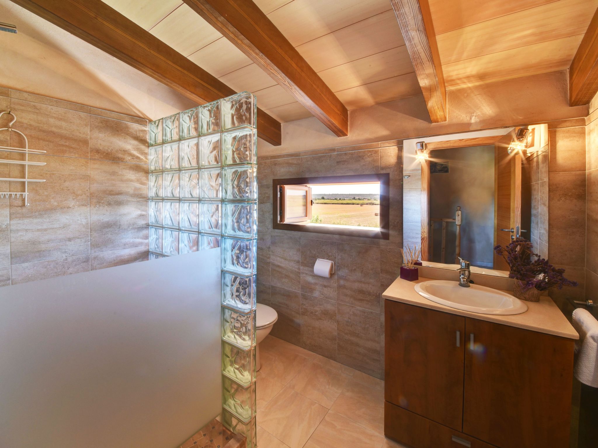 Barralina-Image-tags.info