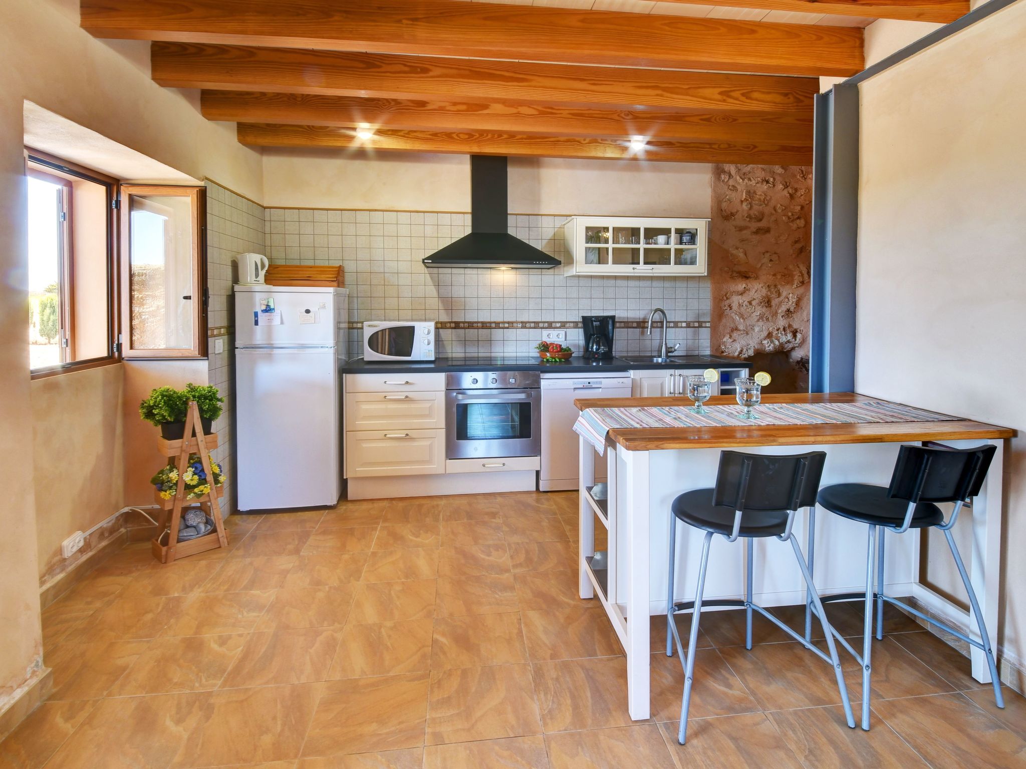 Barralina-Image-tags.info