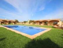 Sfeervol vakantiehuis op Mallorca met eigen tuin, zwembad en grill - thumbnail 1