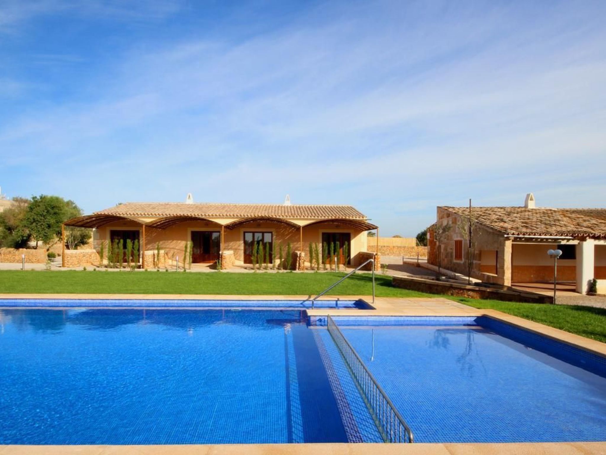 In Campos mit Grill und Garten-Inside