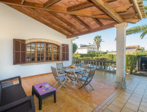 Holiday home Dofins Bahia Azul