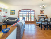 Holiday home Dofins Bahia Azul