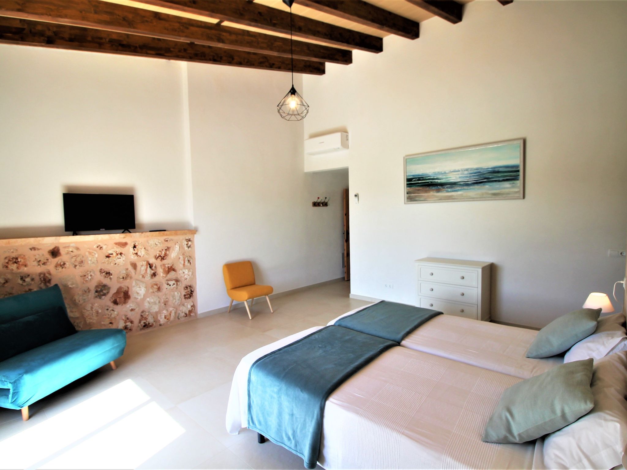 Son Pieres Nou-Binnen