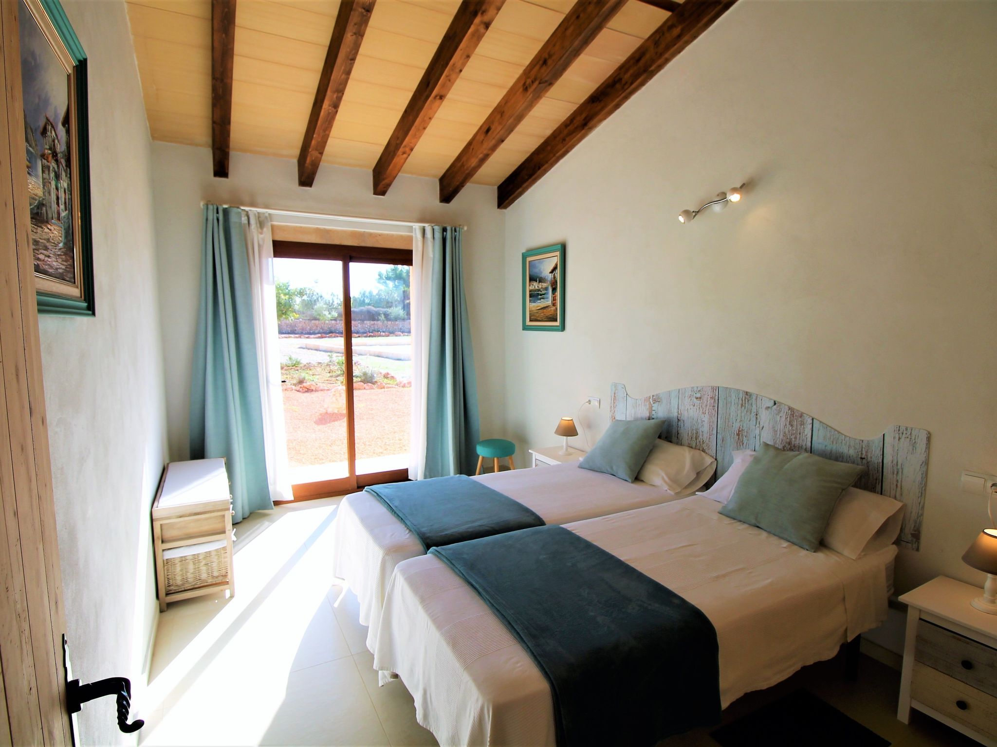 Son Pieres Nou-Binnen