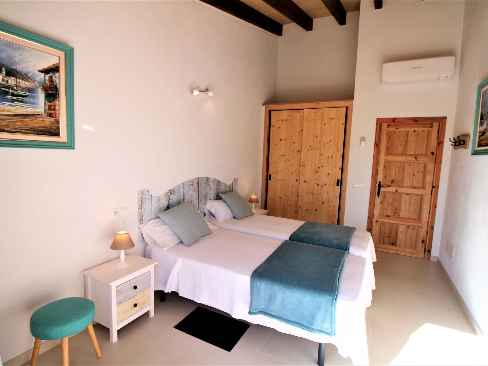 Son Pieres Nou-Binnen