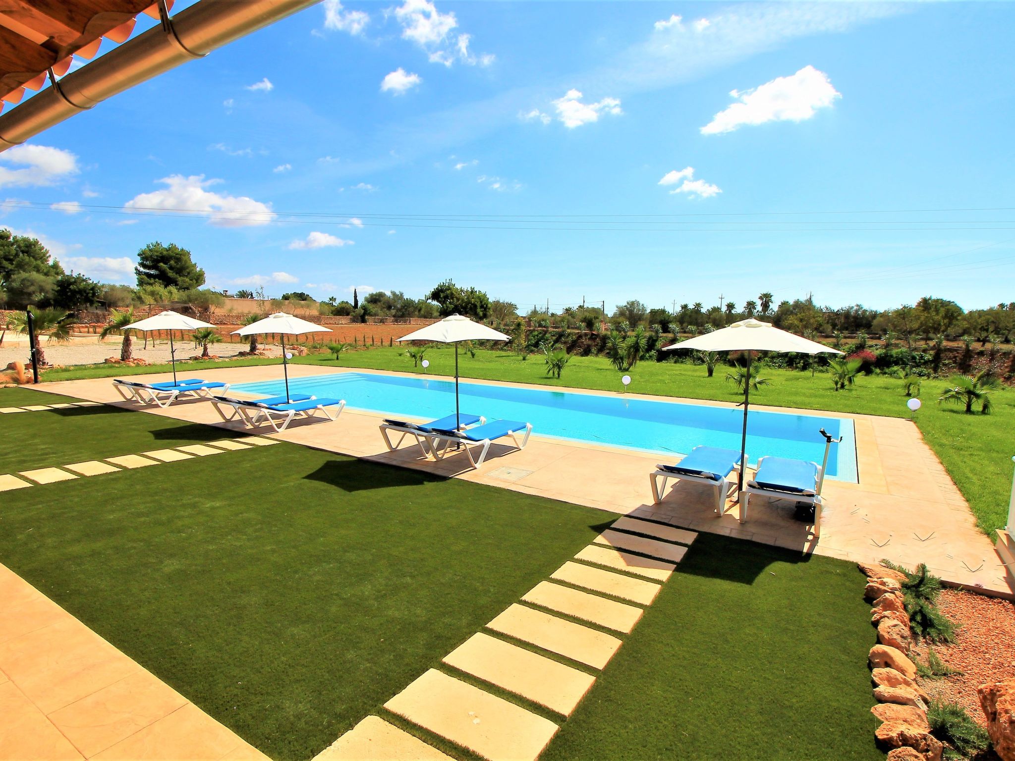 Son Pieres Nou-Binnen