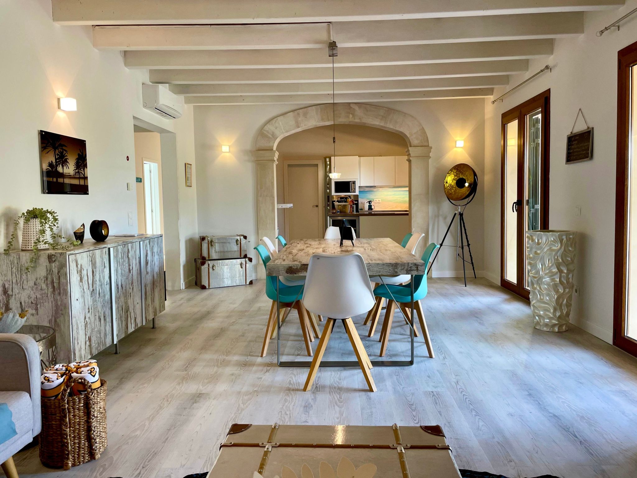 Nettes Ferienhaus in Llucmajor mit Großer Terrasse